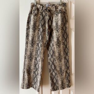 NWOT ~ Disclosure Snake Print Relaxed Fit 31 Waist